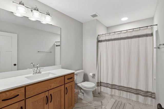 17842 Graphite Lane, Lakeville, MN 55044