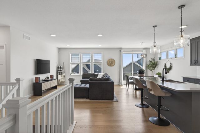 17842 Graphite Lane, Lakeville, MN 55044