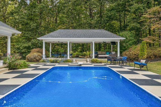 4416 Wedgewood Lane, Cohutta, GA 30710