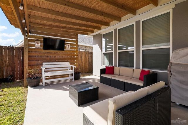 2702 N Rocky Rose Avenue, Edinburg, TX 78541