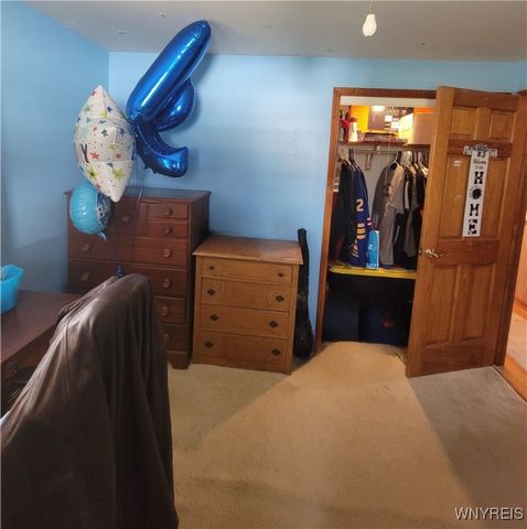 6082 Townline Road, Wheatfield, NY 14094