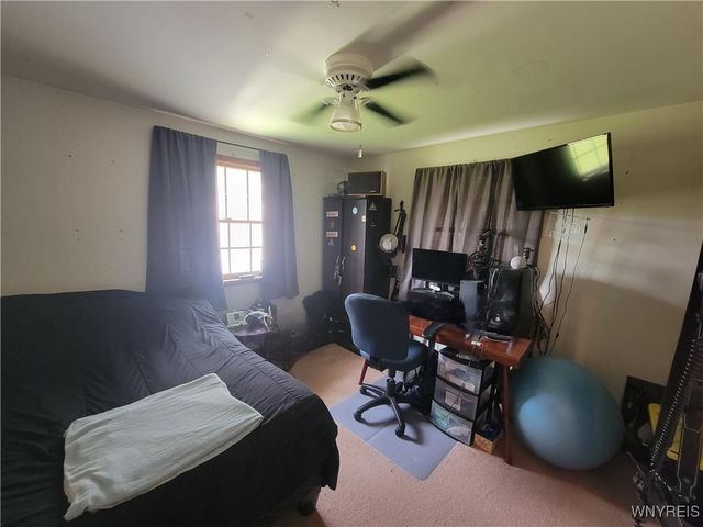 6082 Townline Road, Wheatfield, NY 14094