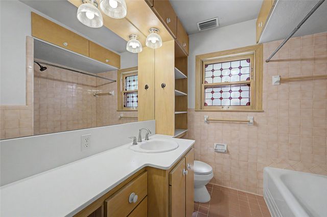 6047 Martel Avenue, Dallas, TX 75206