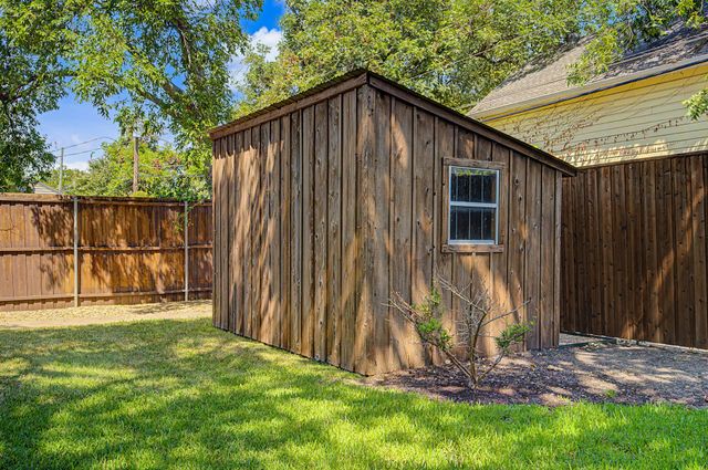 6047 Martel Avenue, Dallas, TX 75206