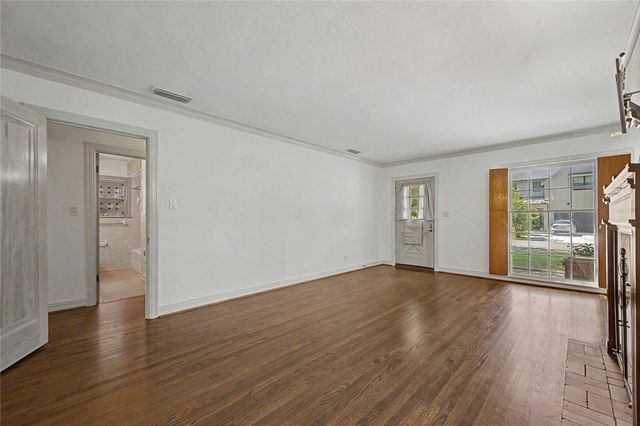 6047 Martel Avenue, Dallas, TX 75206