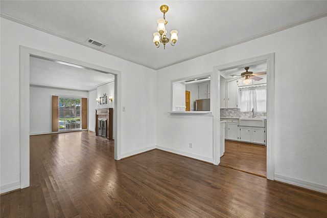 6047 Martel Avenue, Dallas, TX 75206
