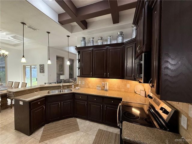 9018 N 22nd Lane, Mcallen, TX 78504