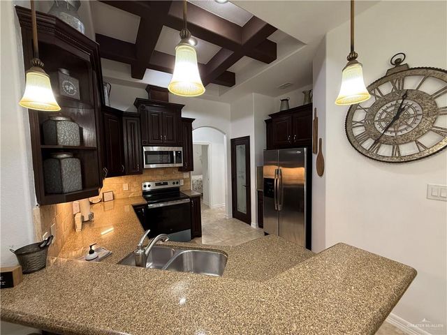 9018 N 22nd Lane, Mcallen, TX 78504