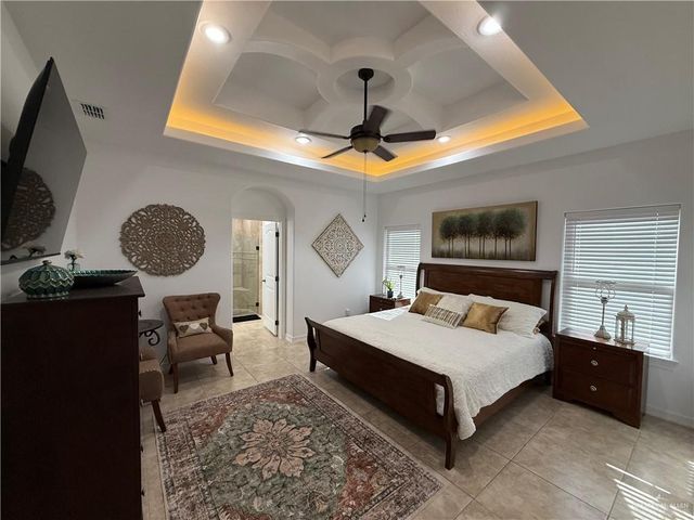 9018 N 22nd Lane, Mcallen, TX 78504