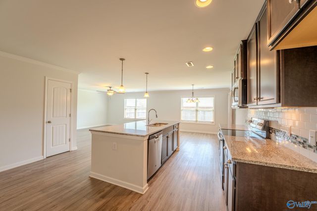 261 Fenrose Drive, Harvest, AL 35749