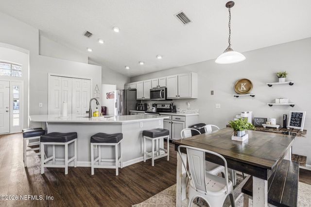 1634 HIGHLAND VIEW Court, Fleming Island, FL 32003
