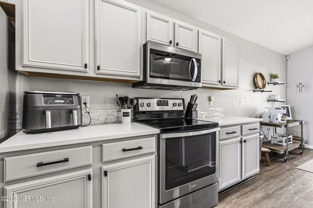 1634 HIGHLAND VIEW Court, Fleming Island, FL 32003
