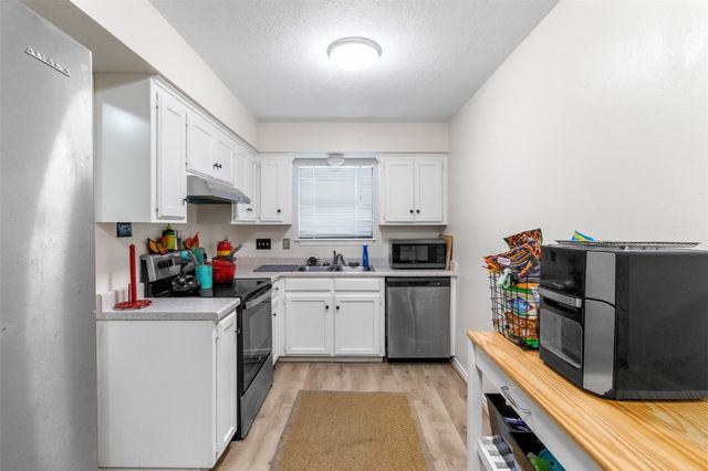 1401 Avenue O I, Huntsville, TX 77340