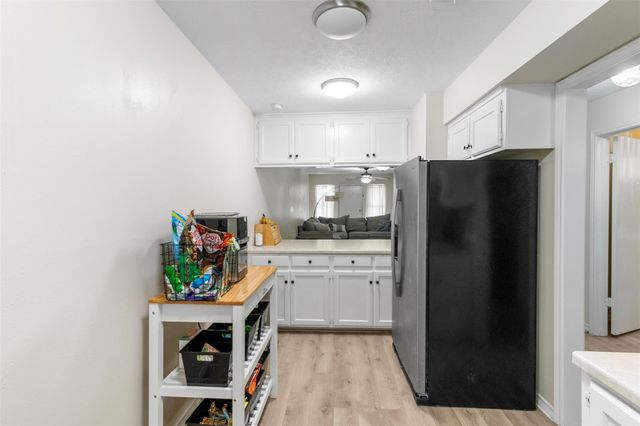 1401 Avenue O I, Huntsville, TX 77340