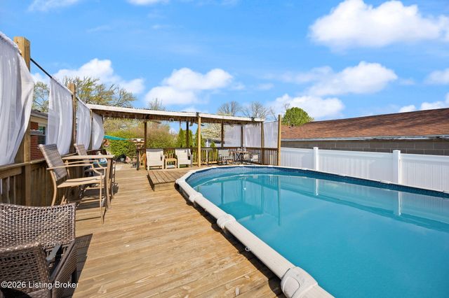 2407 Roddy Rd, Louisville, KY 40216