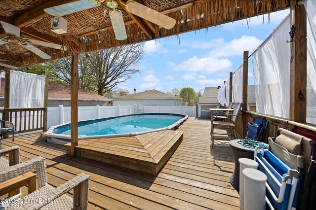 2407 Roddy Rd, Louisville, KY 40216