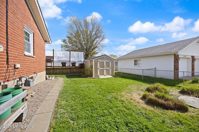 2407 Roddy Rd, Louisville, KY 40216