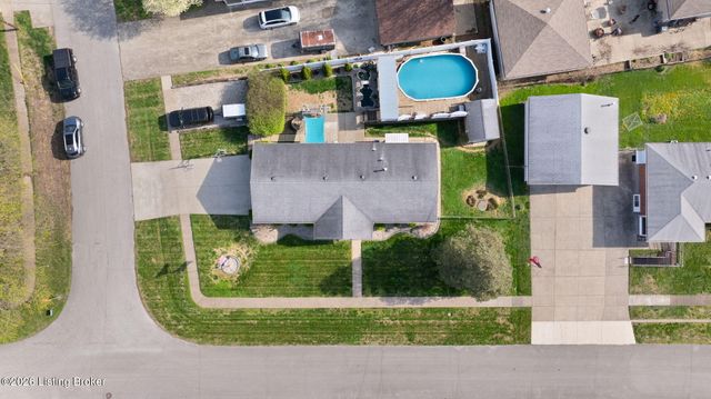 2407 Roddy Rd, Louisville, KY 40216