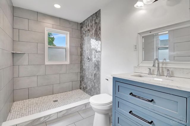 702 Washington Street, Middletown, OH 45042