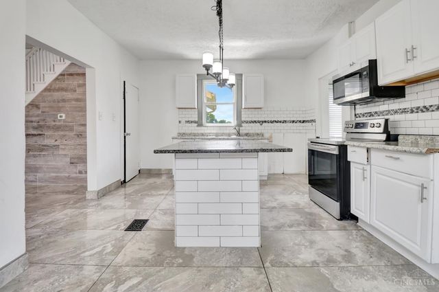 702 Washington Street, Middletown, OH 45042
