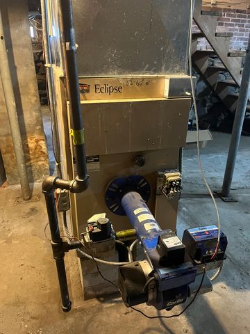 9 Bushnell Place, Norwich, CT 06360