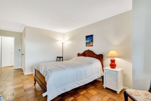8 Whittier Place 4J, Boston, MA 02114