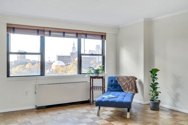 8 Whittier Place 4J, Boston, MA 02114