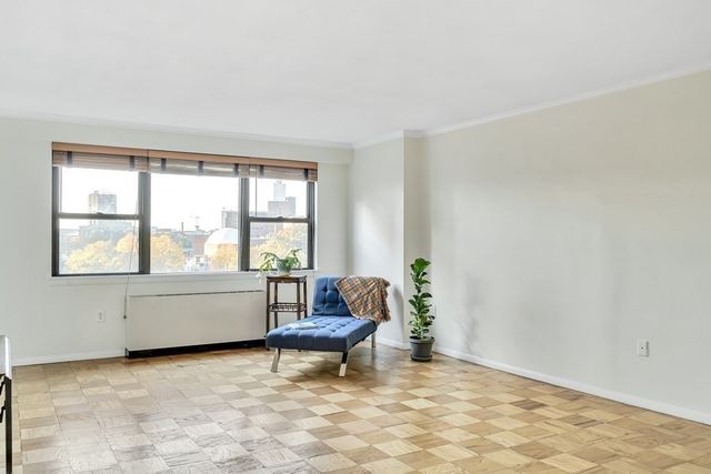 8 Whittier Place 4J, Boston, MA 02114