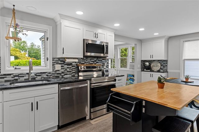 198 Holland Street, Cranston, RI 02920