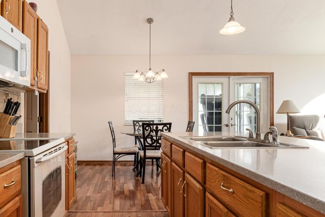 6072 Warbling Lane, 28, Westerville, OH 43081