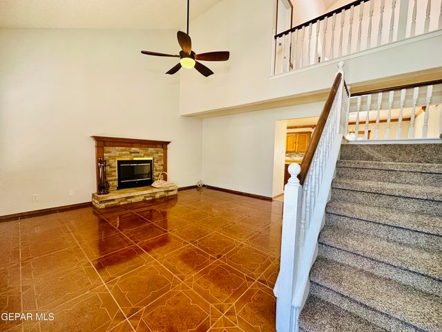 11001 Essex Falls Lane, El Paso, TX 79934