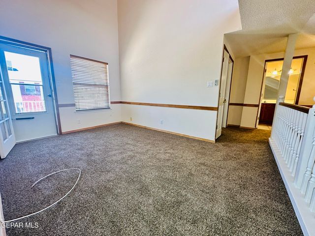 11001 Essex Falls Lane, El Paso, TX 79934