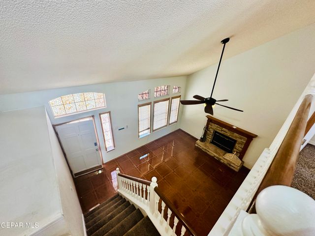 11001 Essex Falls Lane, El Paso, TX 79934