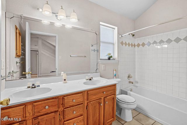 11001 Essex Falls Lane, El Paso, TX 79934