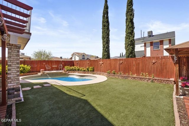 11001 Essex Falls Lane, El Paso, TX 79934