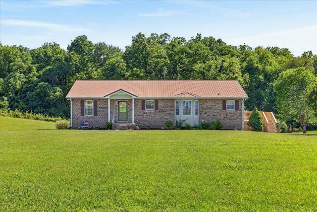 6702 Highway 41, N, Cedar Hill, TN 37032