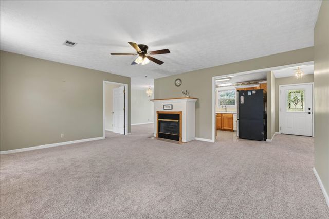 6702 Highway 41, N, Cedar Hill, TN 37032