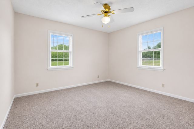 6702 Highway 41, N, Cedar Hill, TN 37032