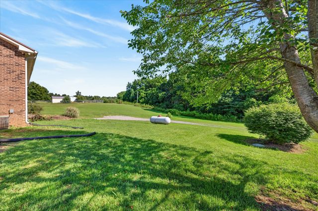6702 Highway 41, N, Cedar Hill, TN 37032