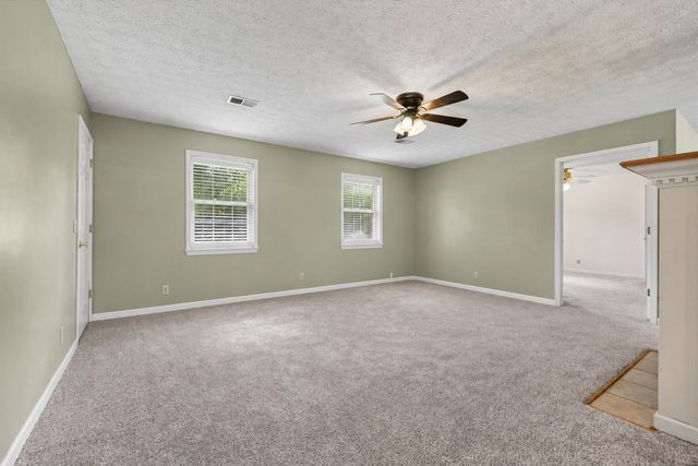6702 Highway 41, N, Cedar Hill, TN 37032