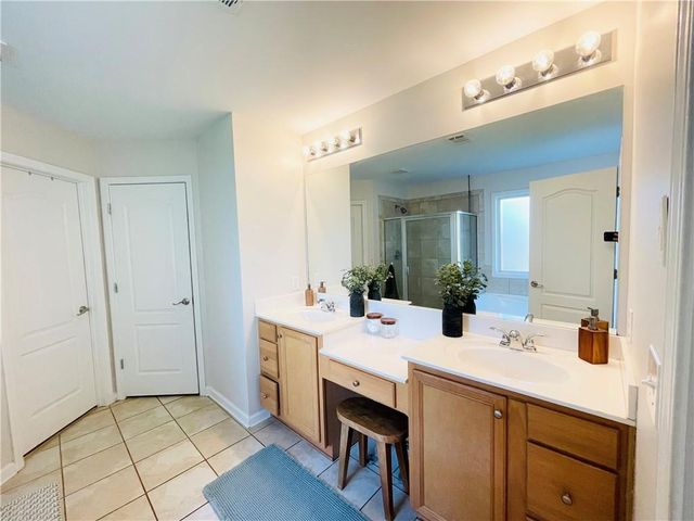 5313 Shadow Walk Way, Gainesville, GA 30507