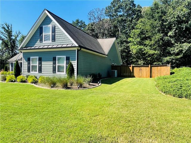 5313 Shadow Walk Way, Gainesville, GA 30507
