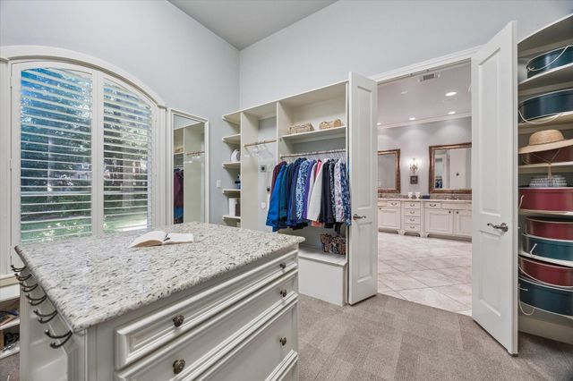 37519 Edgewater Drive, Pinehurst, TX 77362