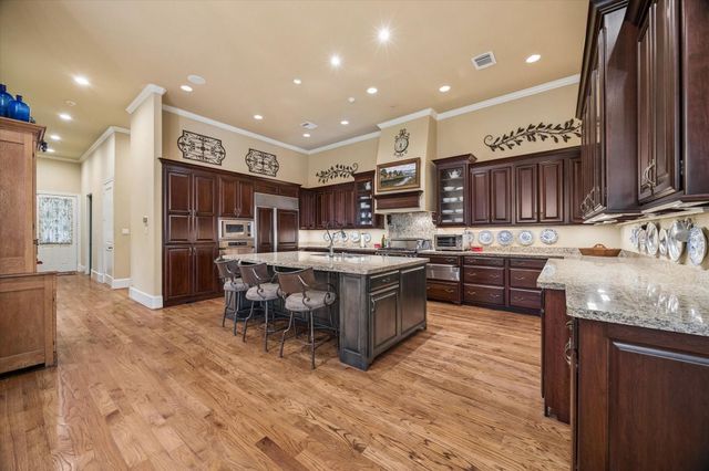 37519 Edgewater Drive, Pinehurst, TX 77362