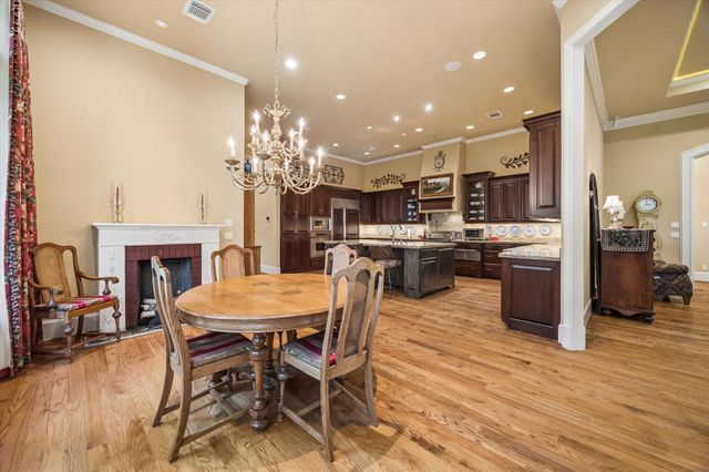 37519 Edgewater Drive, Pinehurst, TX 77362
