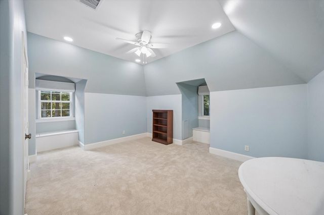 37519 Edgewater Drive, Pinehurst, TX 77362