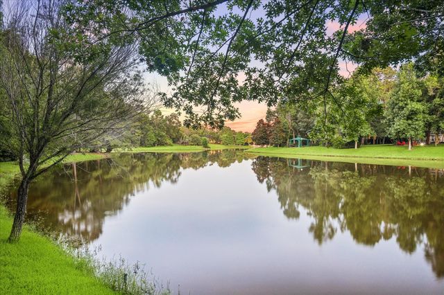 37519 Edgewater Drive, Pinehurst, TX 77362