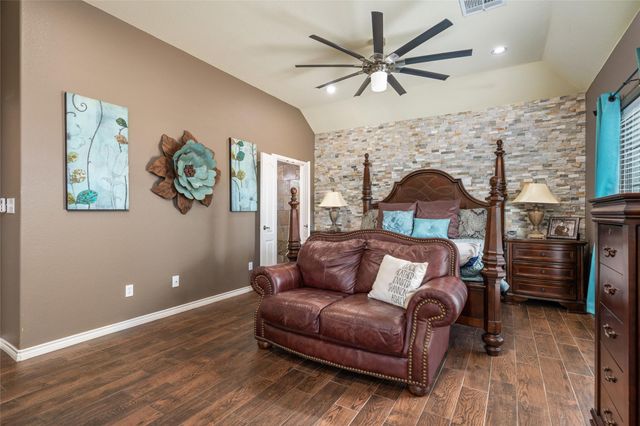 419 Firestone DR, Marble Falls, TX 78654