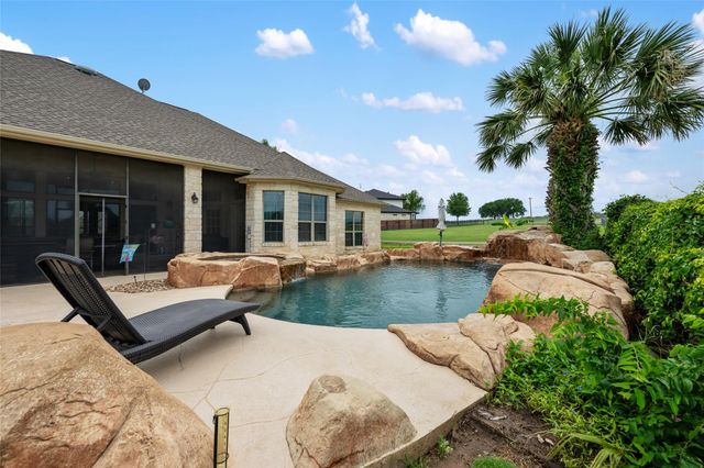 419 Firestone DR, Marble Falls, TX 78654