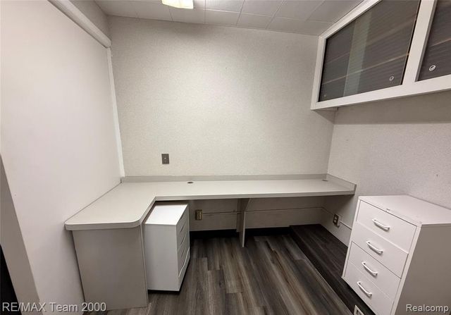 24326 W Warren Street, Dearborn Heights, MI 48127